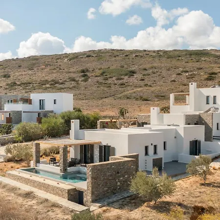 Vastblue Of Paros 公寓式酒店 4*