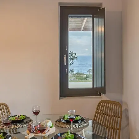 Vastblue Of Paros 公寓式酒店 安倍拉斯