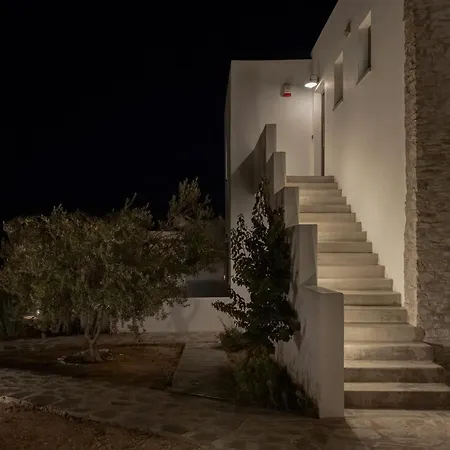 Vastblue Of Paros