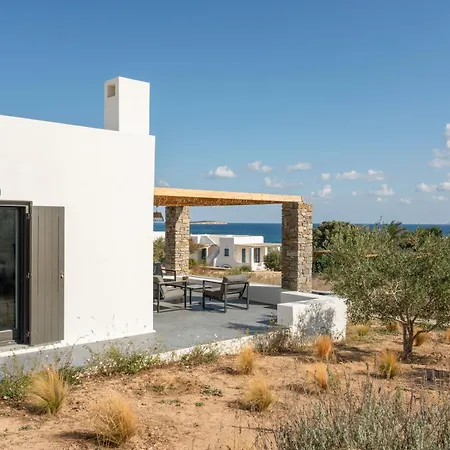 Vastblue Of Paros Apartahotel