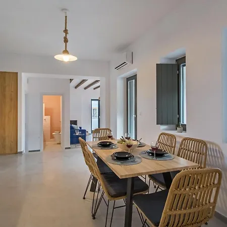 Vastblue Of Paros 4*