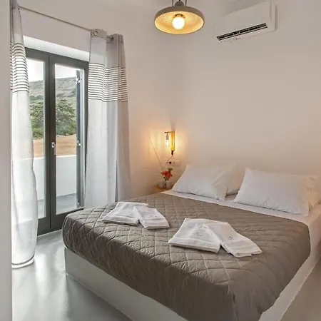 Vastblue Of Paros Apartahotel