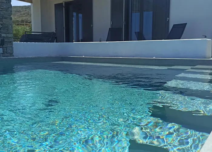 Vastblue Of Paros 4* Амбелас